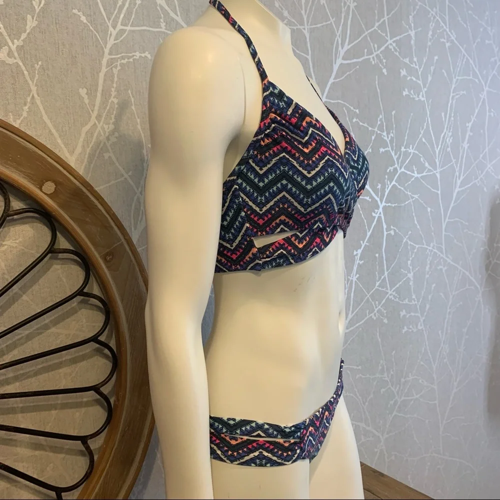 Xhilaration Bikini 👙 sz L - Picture 2 of 5